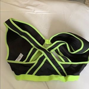 Danskin Sports Bra